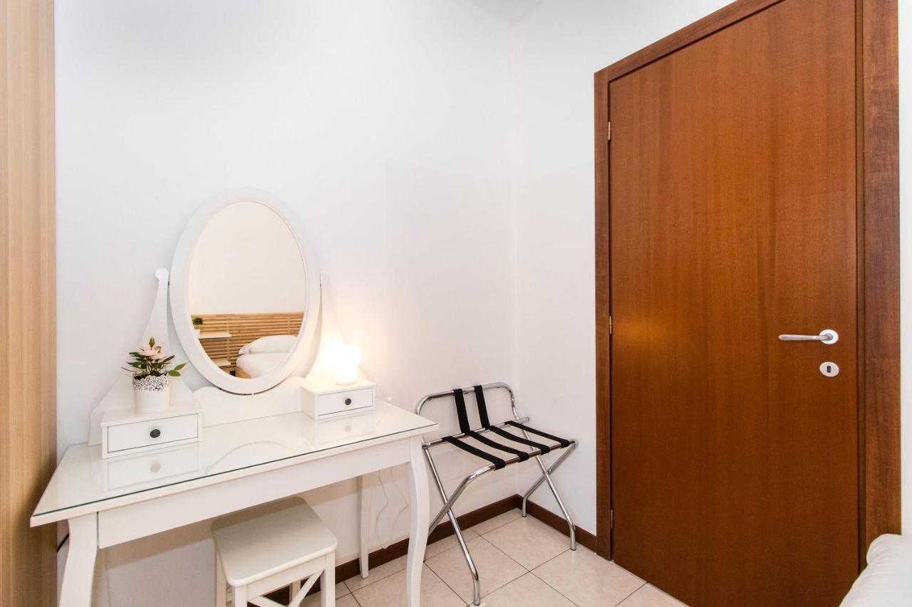 Come Casa Like Home Apartment With Parking Turin Exterior foto